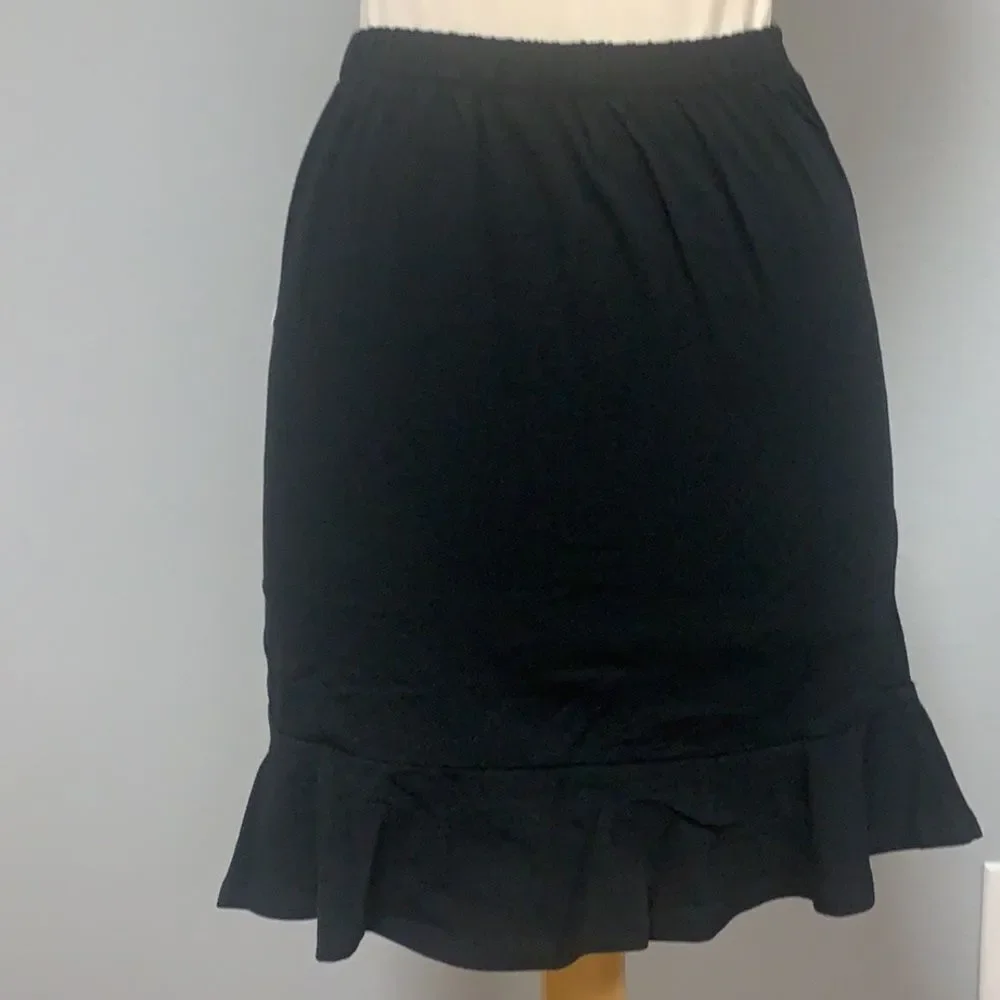 Juniors Ruched Flounce Black Skirt Coverup Size XS New‎